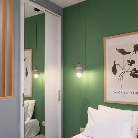 Homevision - Ladadika Insite *