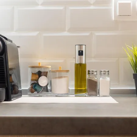 Homevision - Ladadika Insite Apartment *