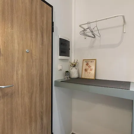 Apartment Homevision - Ladadika Insite